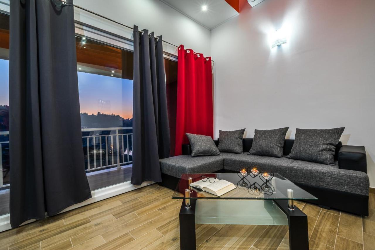 Apartments Sunshine Home Vela Luka Extérieur photo