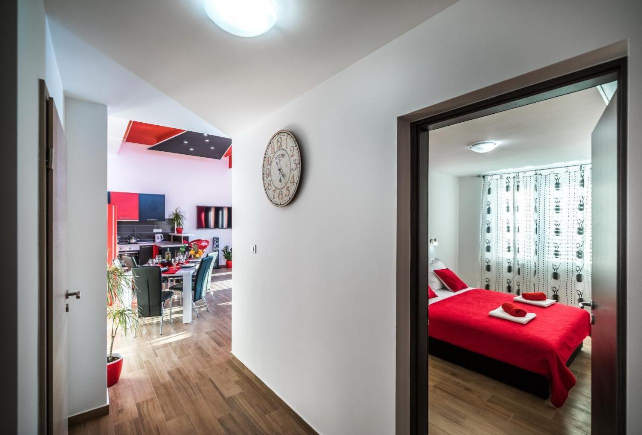 Apartments Sunshine Home Vela Luka Extérieur photo
