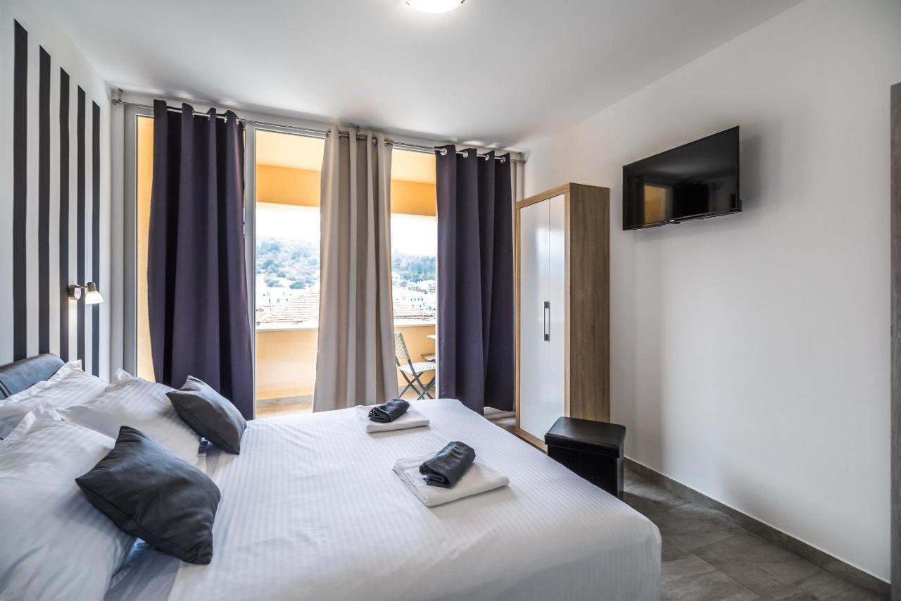 Apartments Sunshine Home Vela Luka Extérieur photo