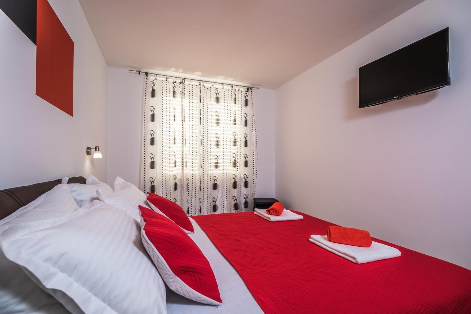 Apartments Sunshine Home Vela Luka Extérieur photo